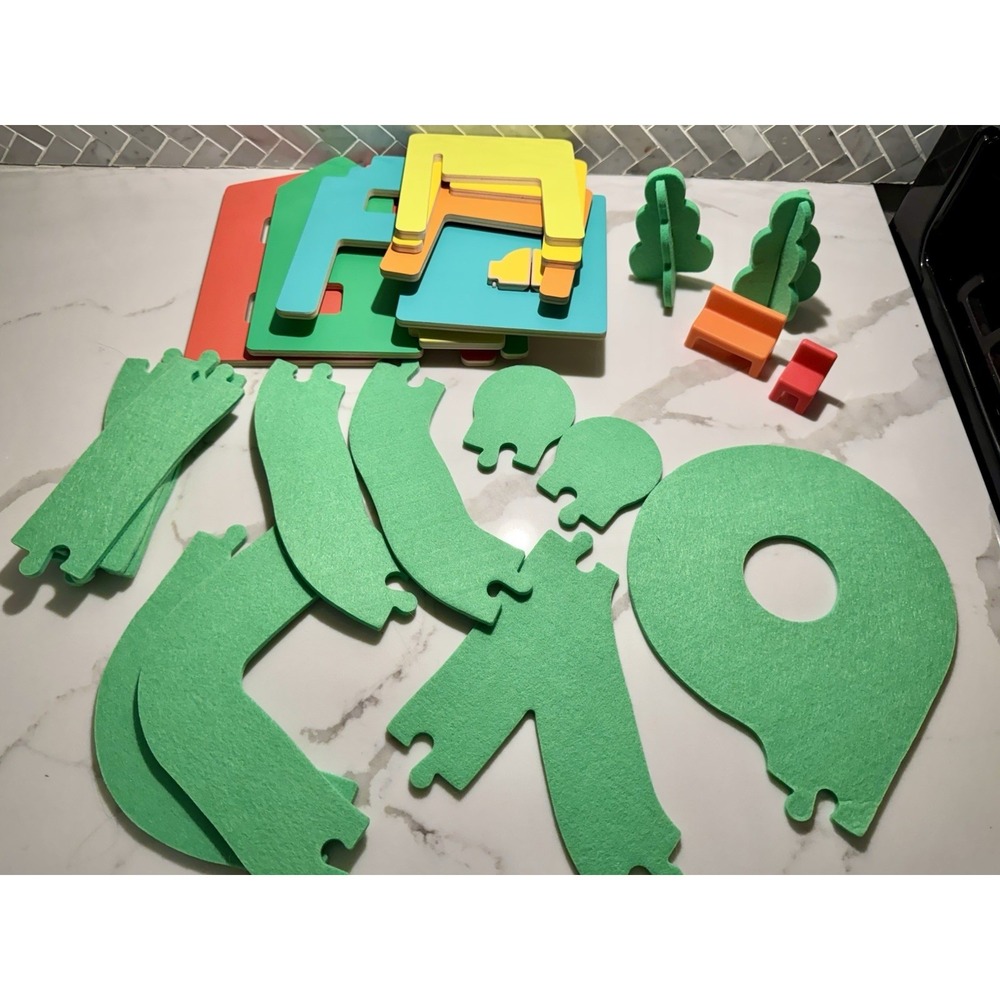 Lovevery Wooden Modular Village & Pathways Montessori Connector Complete!